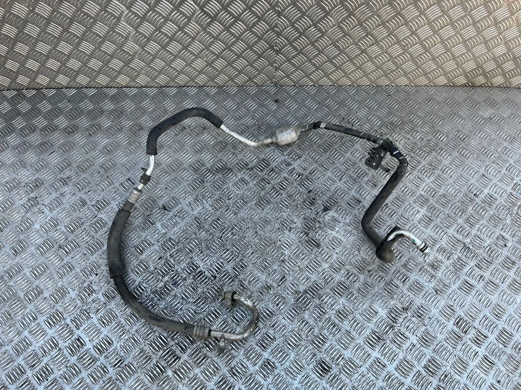 Kliimaseadme toru / voolik – Toyota Avensis T220 (1997-2000)