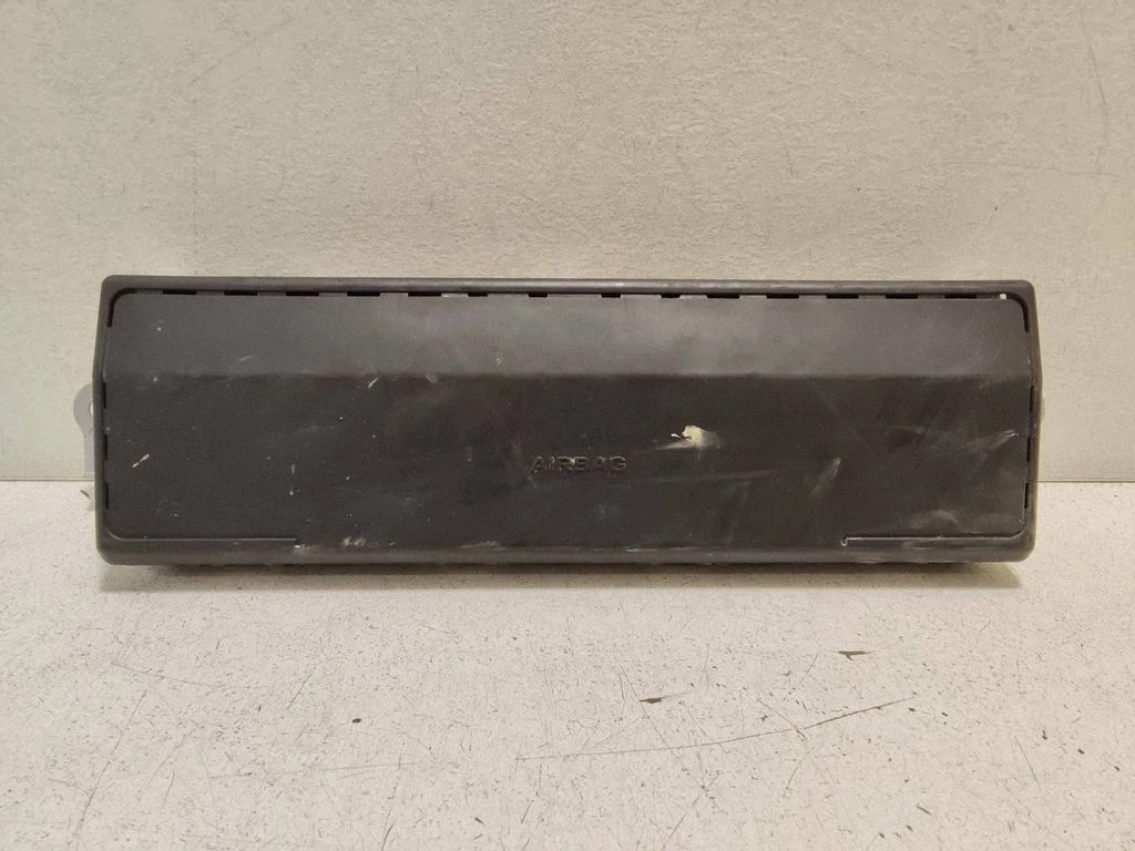 Knee airbag – Ford Ranger IV (2022-)