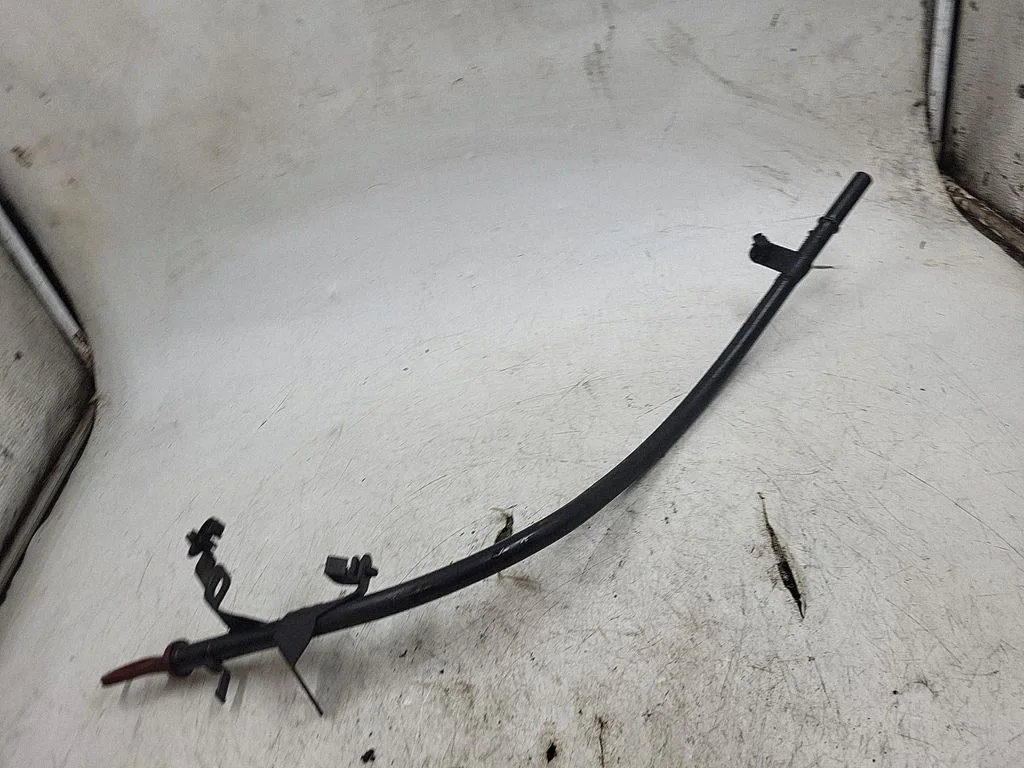 Oil level dip stick – BMW 3 Series E46 (1998-2005)