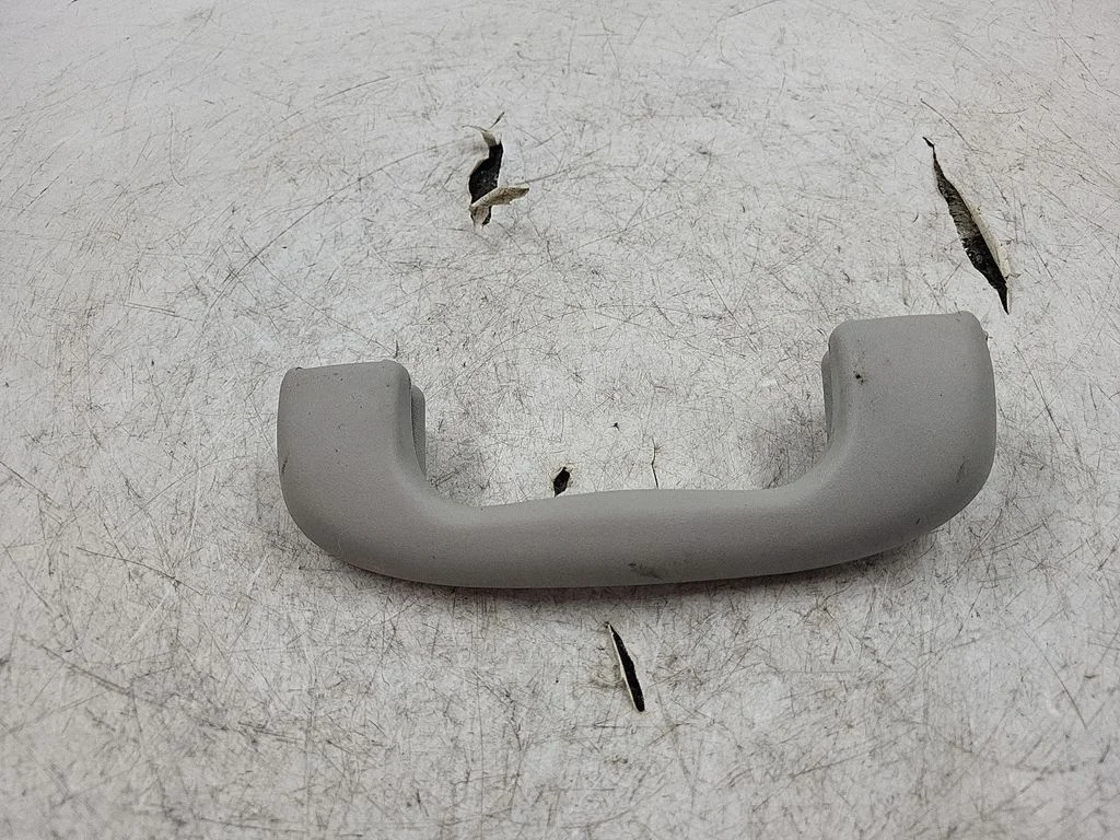 Front interior roof grab handle – Opel Mokka (2012-2016)