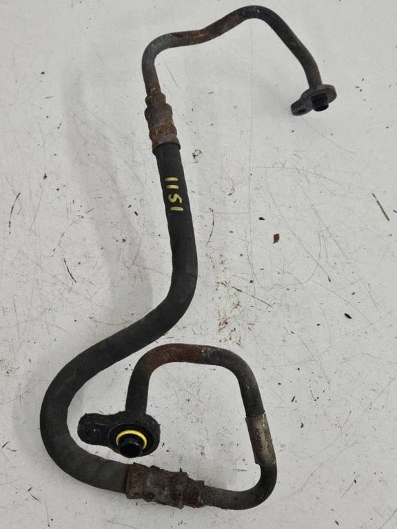 Air conditioning (A/C) pipe/hose – Volvo S40, V40 (1995-2004)