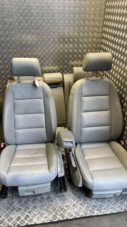 Interior set – Audi A4 S4 B7 8E 8H (2005-2008)