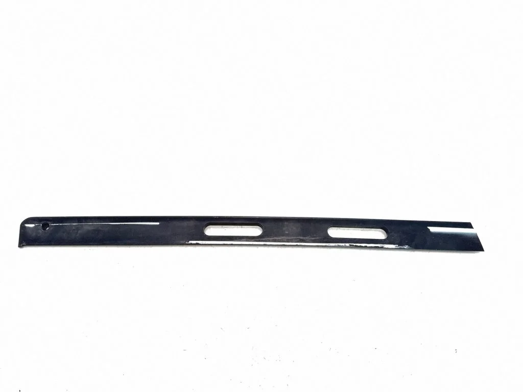Tailgate/trunk/boot exterior handle – Mercedes-Benz E-Class W124 (1984-1993)