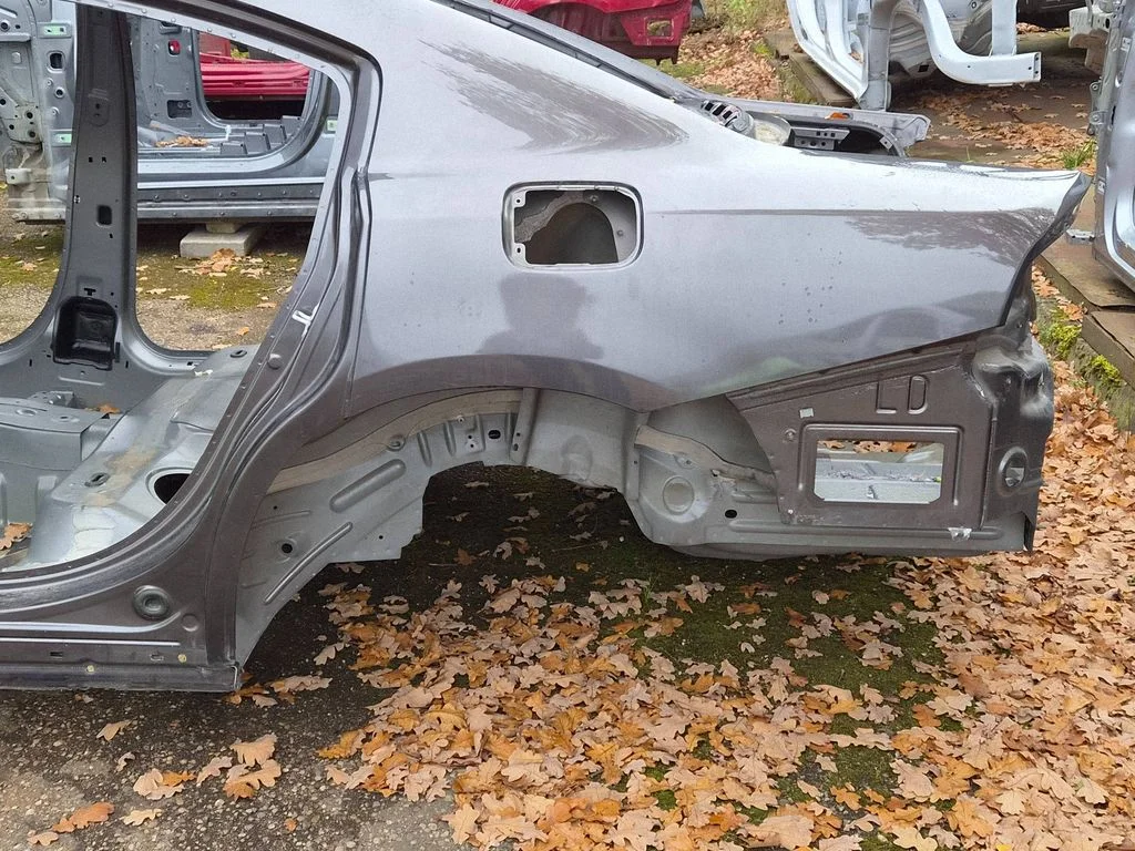 Rear quarter panel – left
