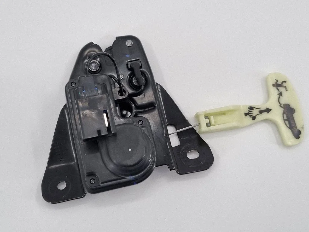 Tailgate/trunk/boot lock/catch/latch 9217AF