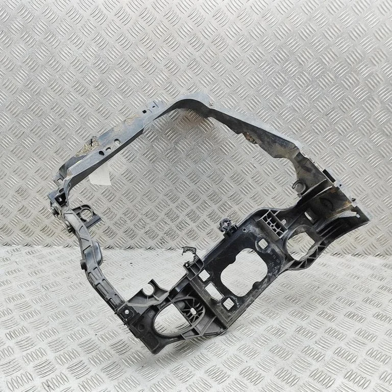 Headlight/headlamp mounting bracket 95B805295