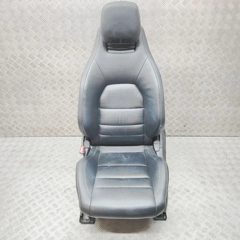 Priekšējais vadītāja sēdeklis – Mercedes-Benz CLK klase C207 A207 (2010-2017)