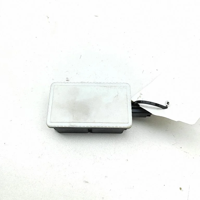 Moduł systemu bezkluczykowego KESSY (keyless) S180036003