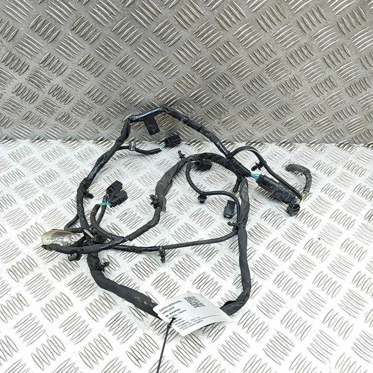 Parking sensor (PDC) wiring loom – Volvo V40 (2012-2019)