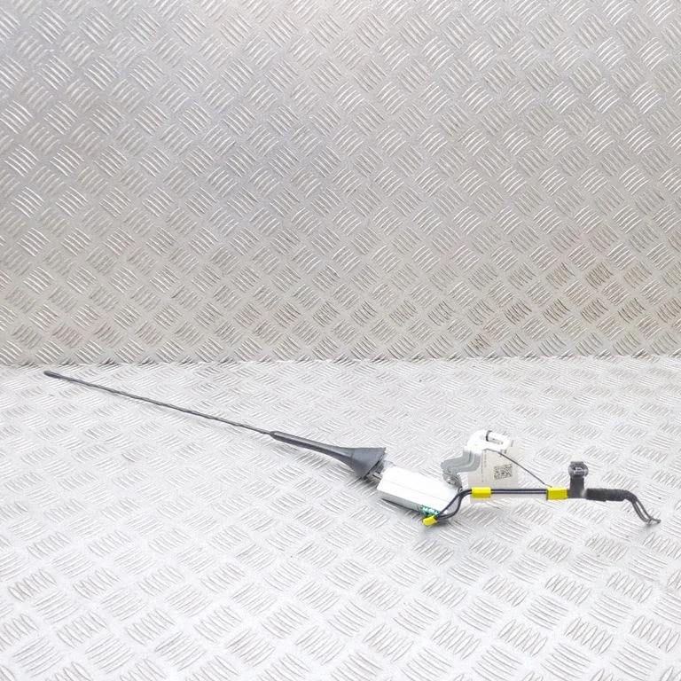 Antenn (GPS-antenn) NA6W66930A
