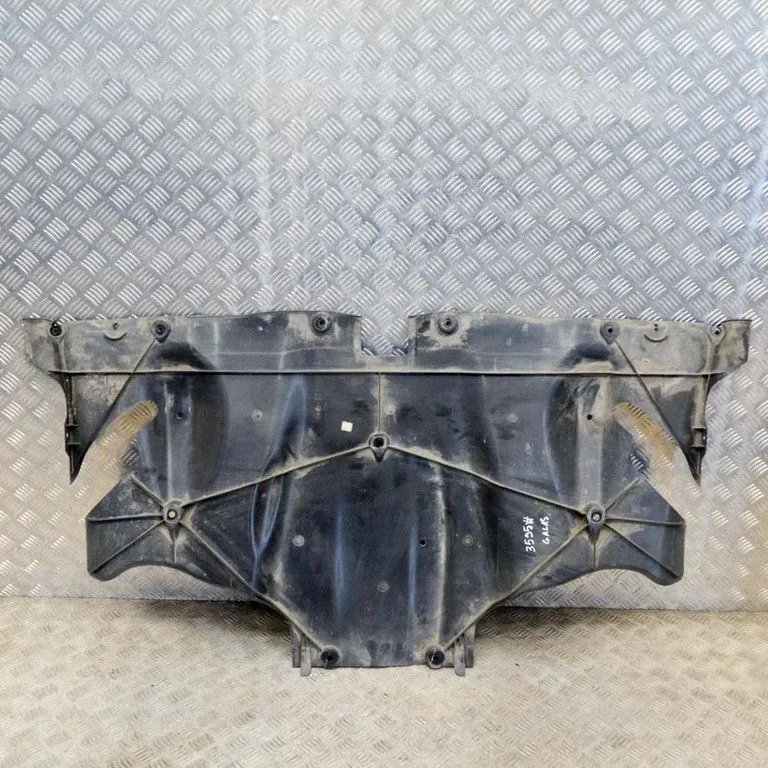 Keskmine põhjakaitse – Tesla Model Y (2020-)