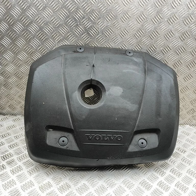Engine cover (trim) 31437510