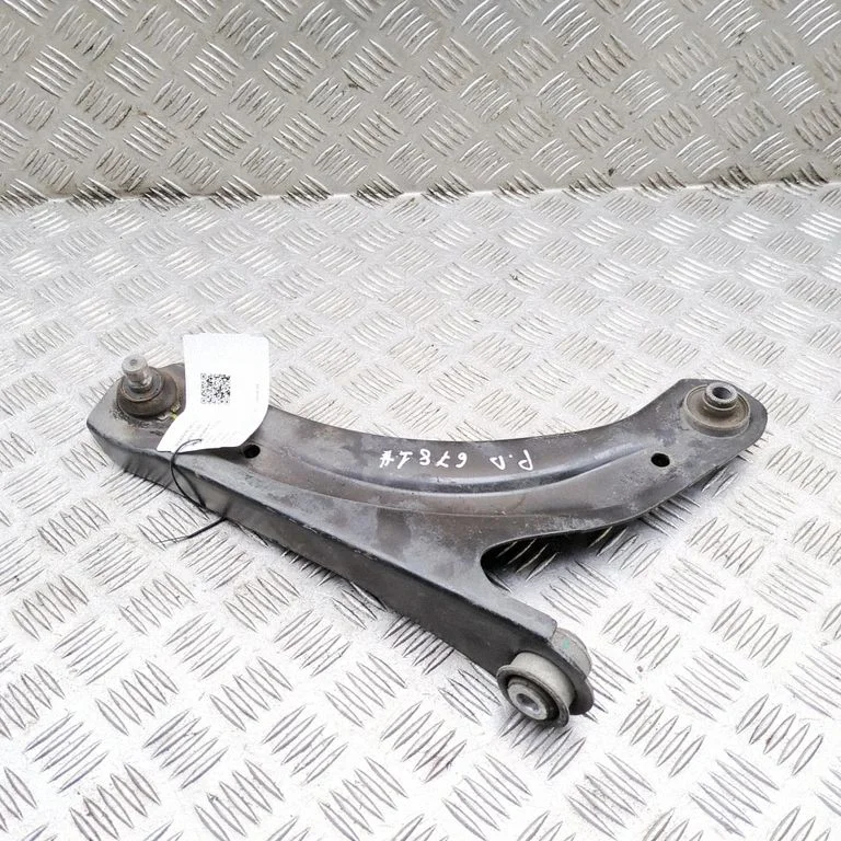 Front lower control arm/wishbone 545024905R