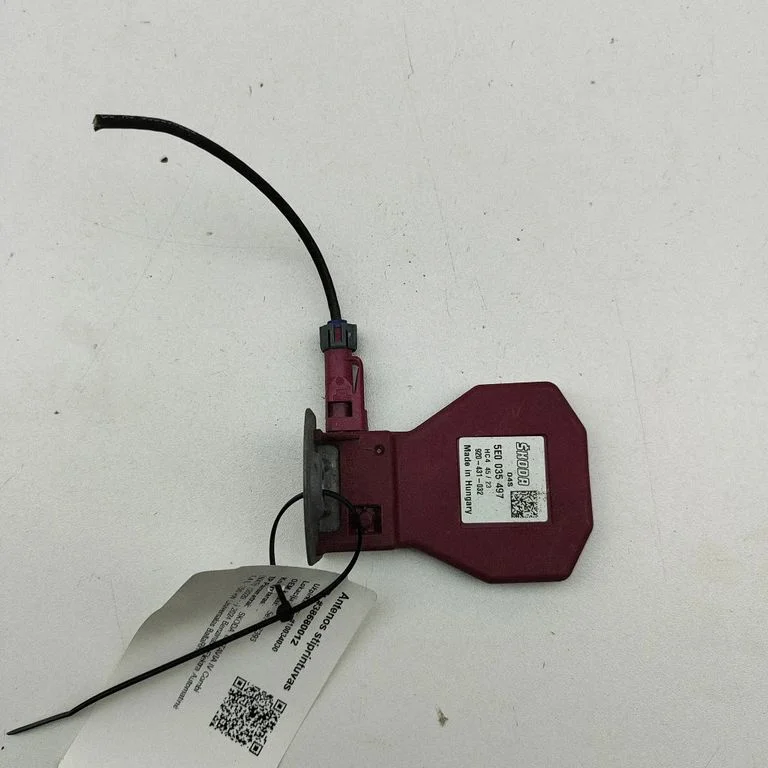 Antenas pastiprinātājs 5E7807393