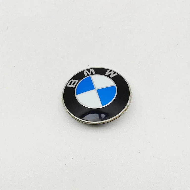 Manufacturer badge logo/emblem 7499154