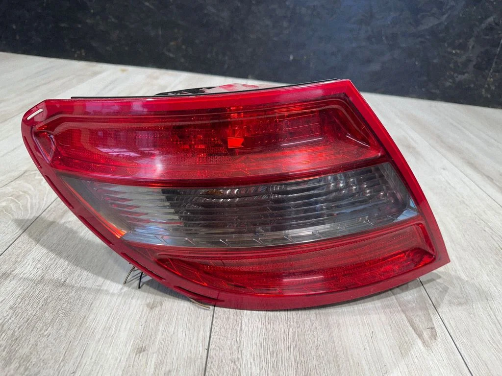 Rear/tail lights – Mercedes-Benz C-Class AMG W204 (2007-2014)