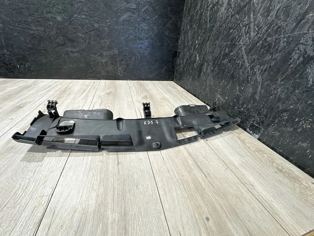 Top upper radiator support slam panel – Mercedes-Benz C-Class AMG W204 (2007-2014)