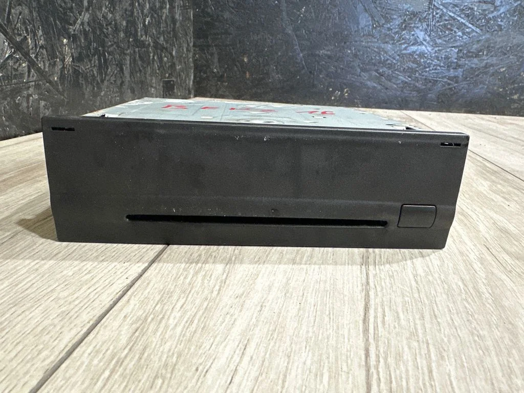 GPS navigation control unit/module – Mercedes-Benz E-Class W211 (2002-2009)