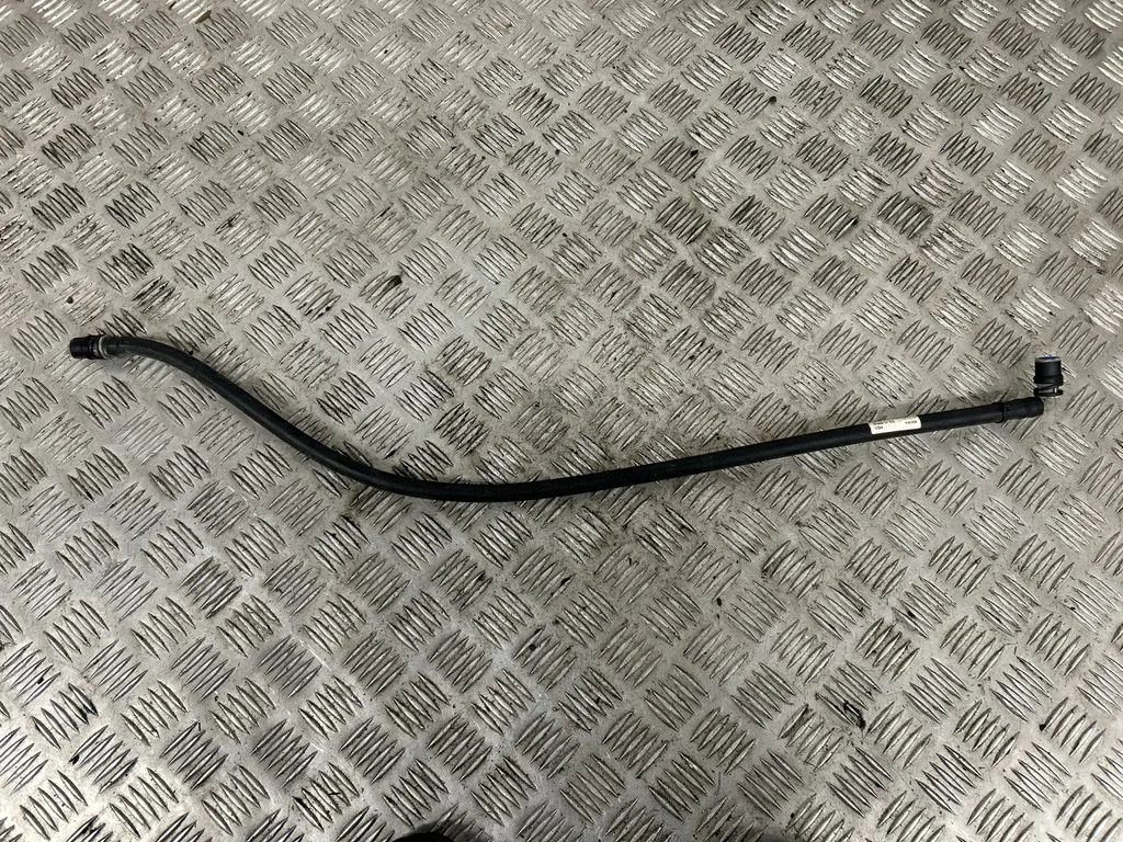 Headlight washer hose/pipe – Audi RS5 (2010-2015)