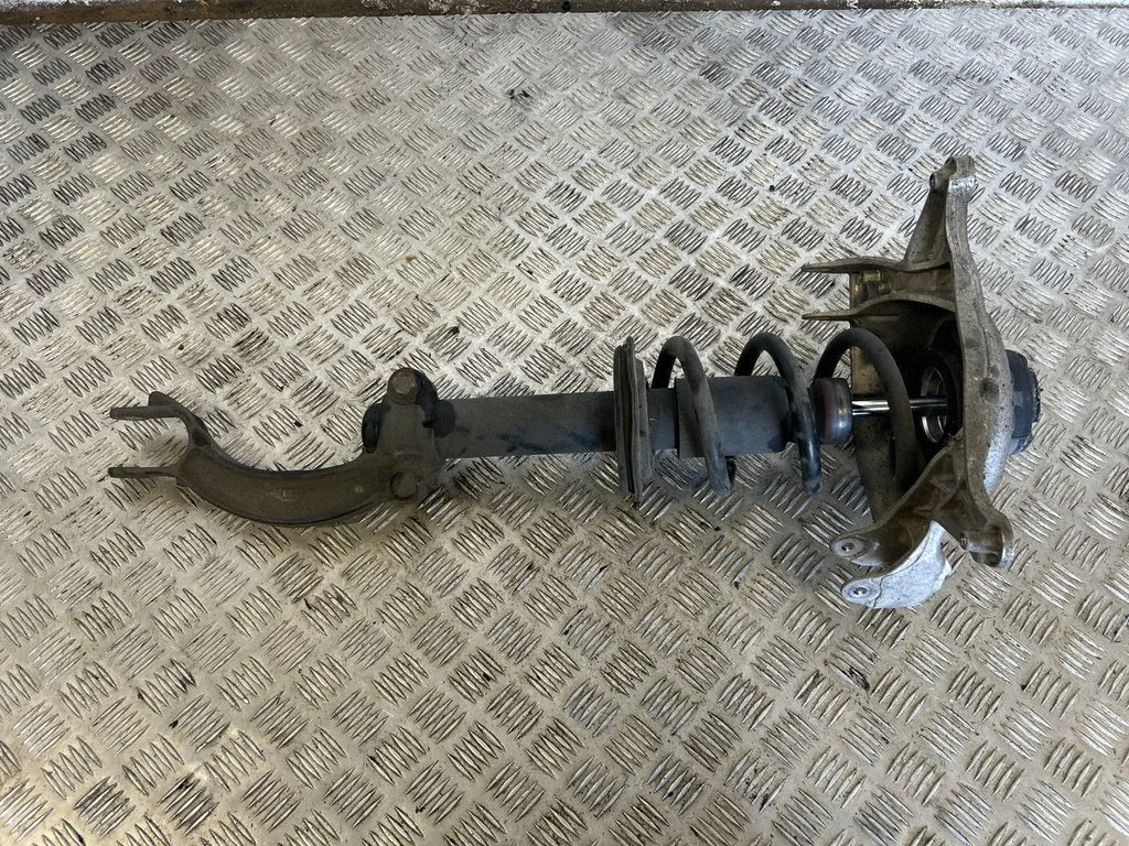 Front shock absorber/damper – Audi RS5 (2010-2015)