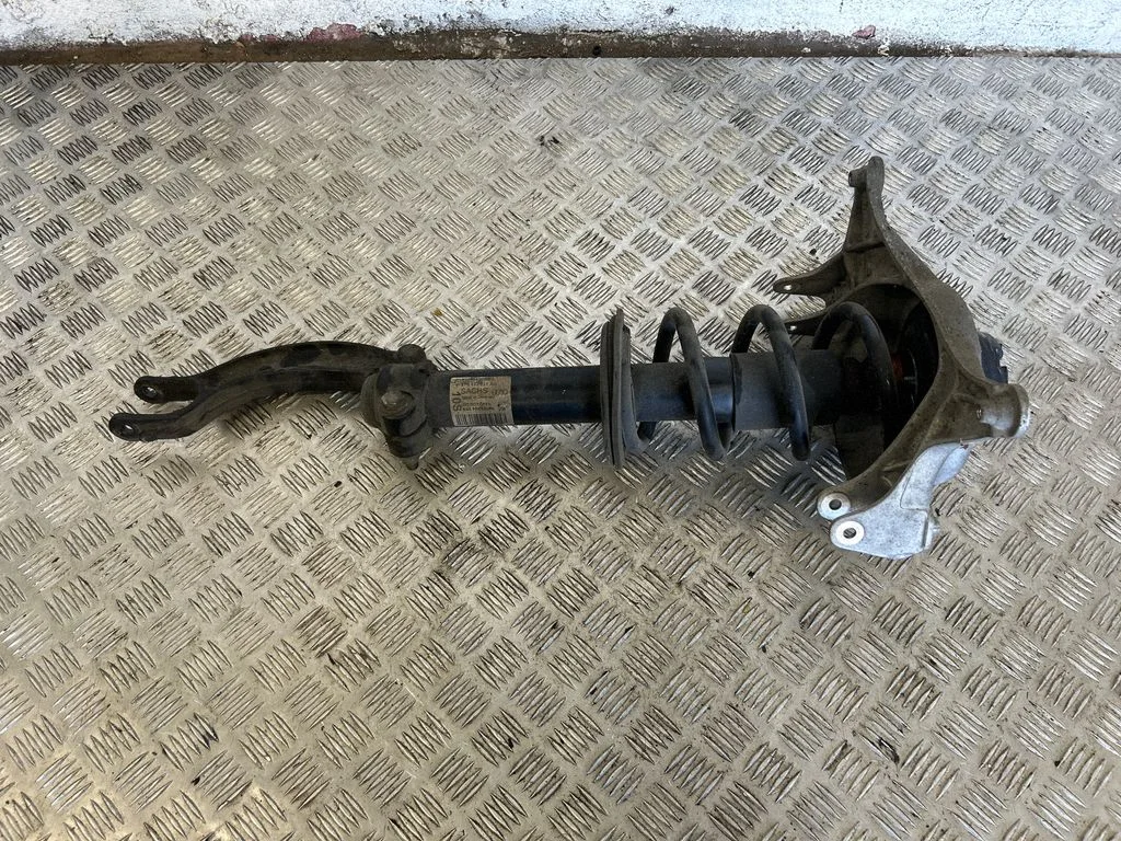 Front shock absorber/damper – Audi RS5 (2010-2015)