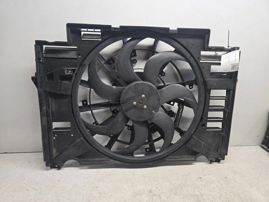 Wentylator chłodnicy elektryczny GX738C607AD