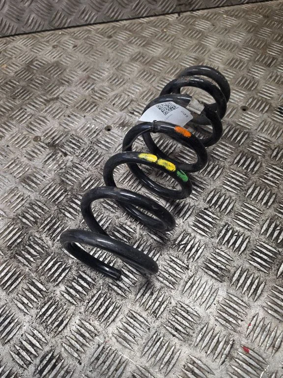 Front coil spring – Jaguar XF X260 (2015-)