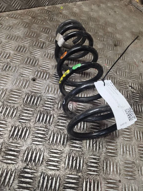 Front coil spring – Jaguar XF X260 (2015-)
