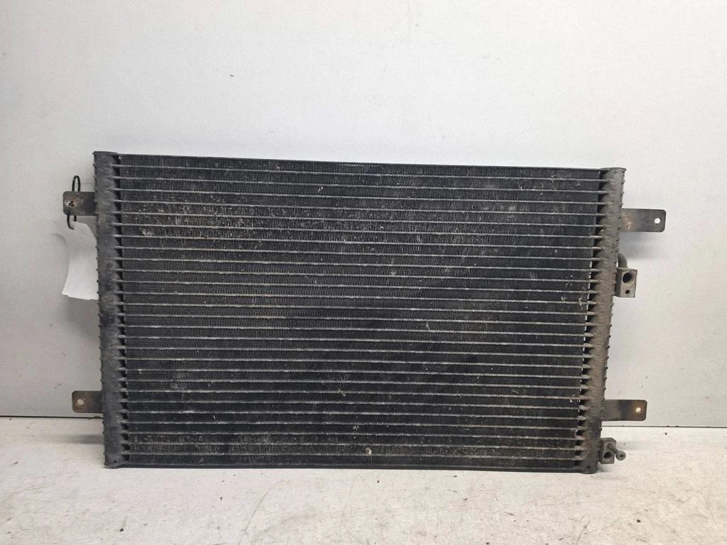A/C cooling radiator (condenser) – Ford Galaxy (1995-2000)