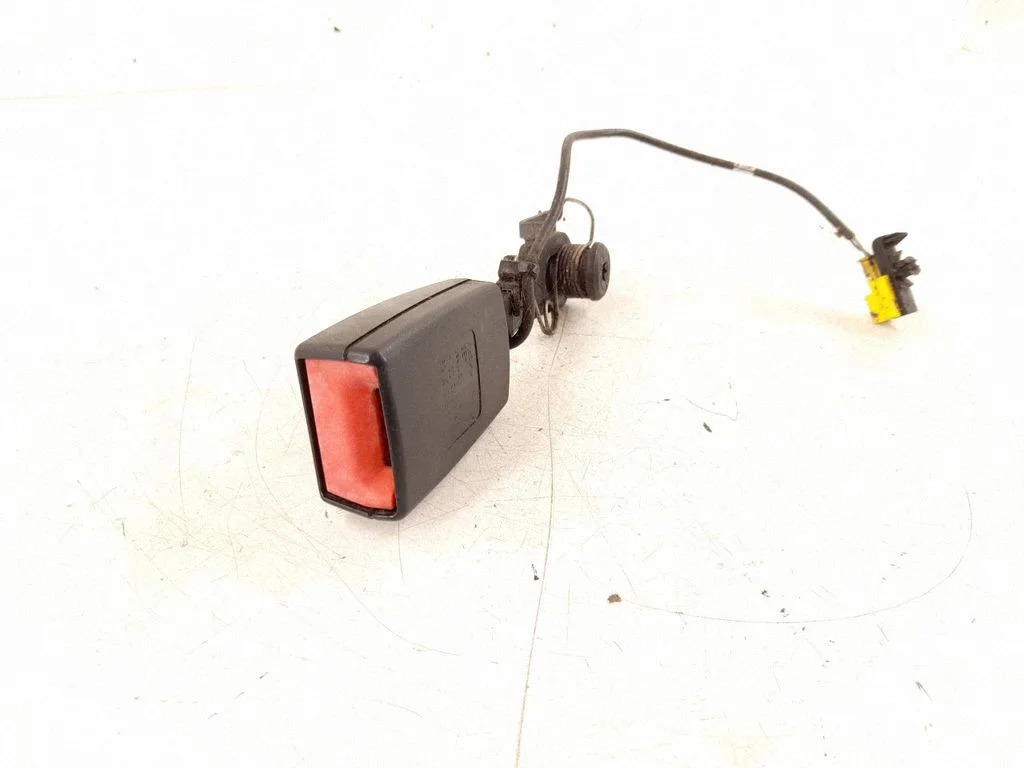 Rear seatbelt buckle – Mercedes-Benz A-Class W169 (2004-2012)