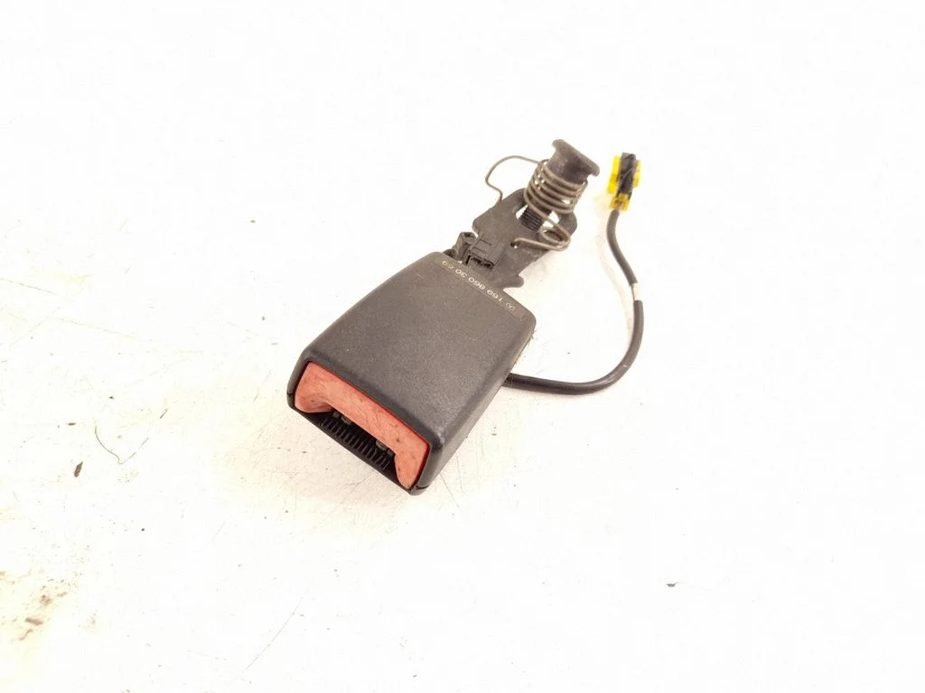 Rear seatbelt buckle – Mercedes-Benz A-Class W169 (2004-2012)