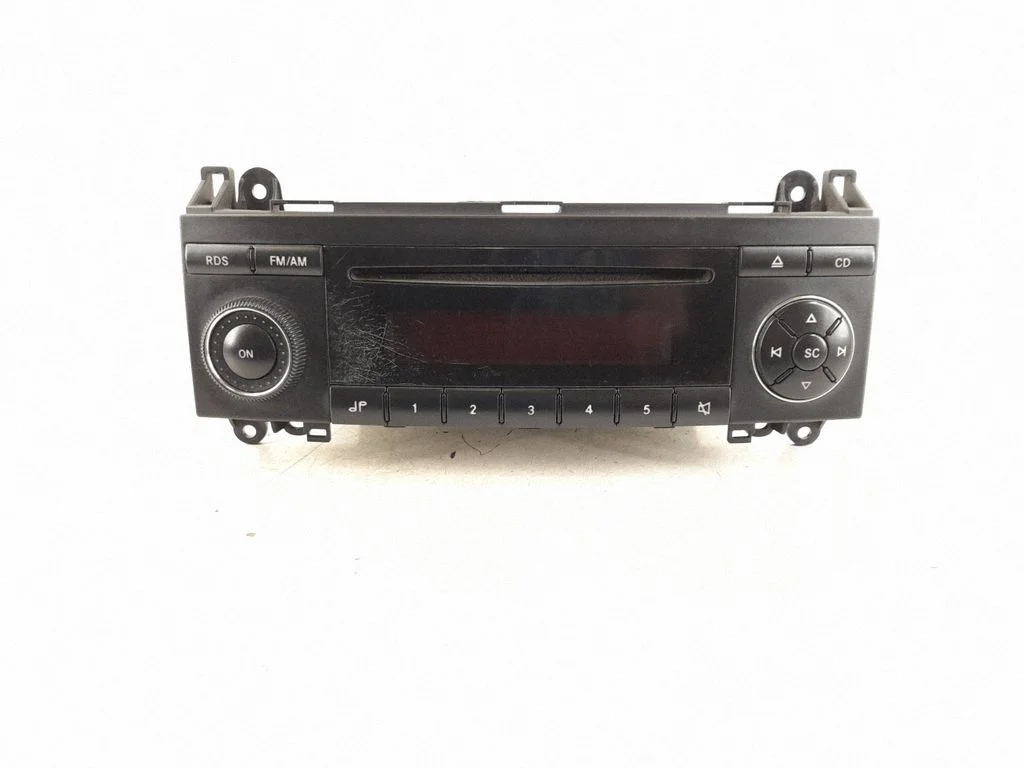 Radio/CD/DVD/GPS head unit 1698200386 – Mercedes-Benz A-Class W169 (2004-2012)