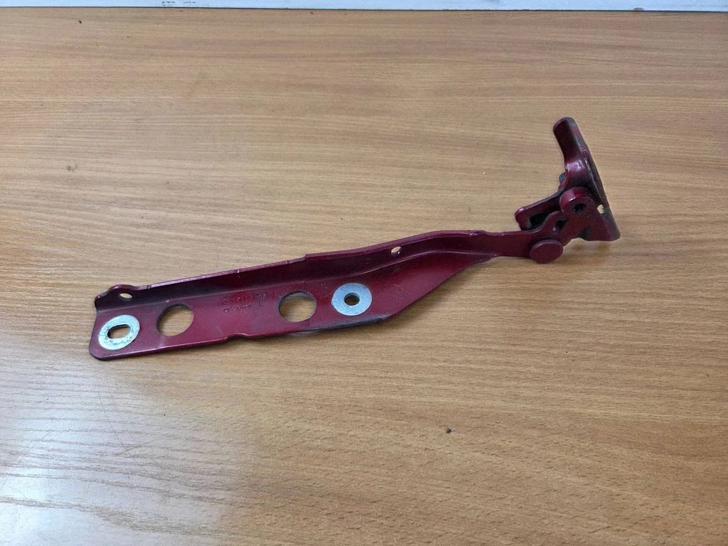 Engine bonnet/hood hinges 9676115180