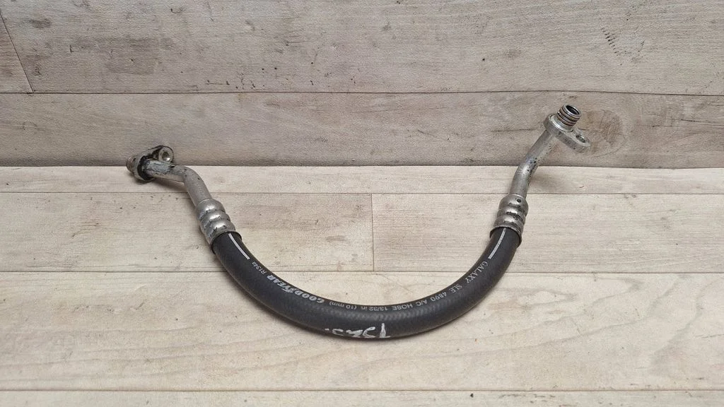 Air conditioning (A/C) pipe/hose
