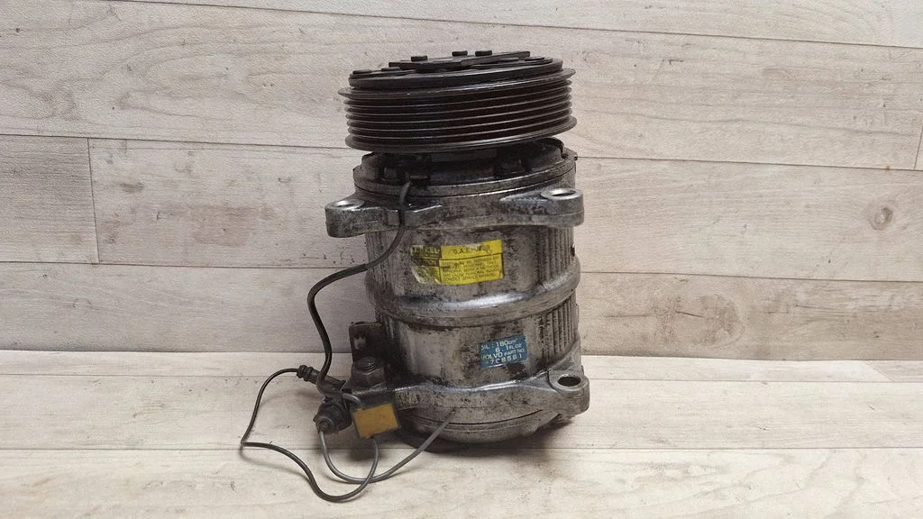 Air conditioning (A/C) compressor (pump) – Volvo S80 (1999-2003)