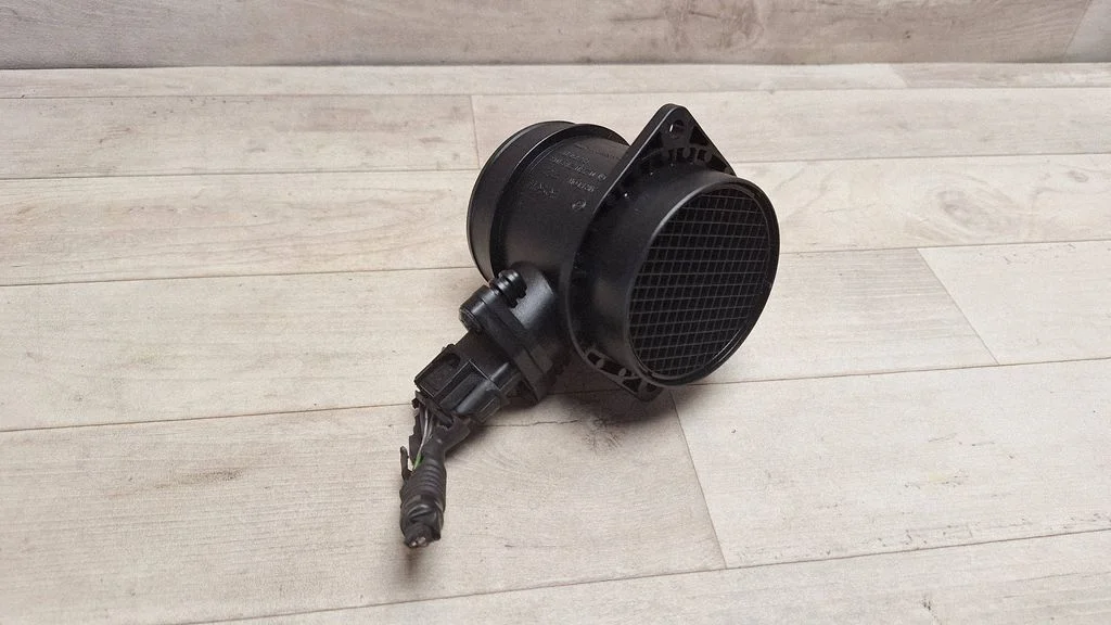 Mass air flow meter 0280218108