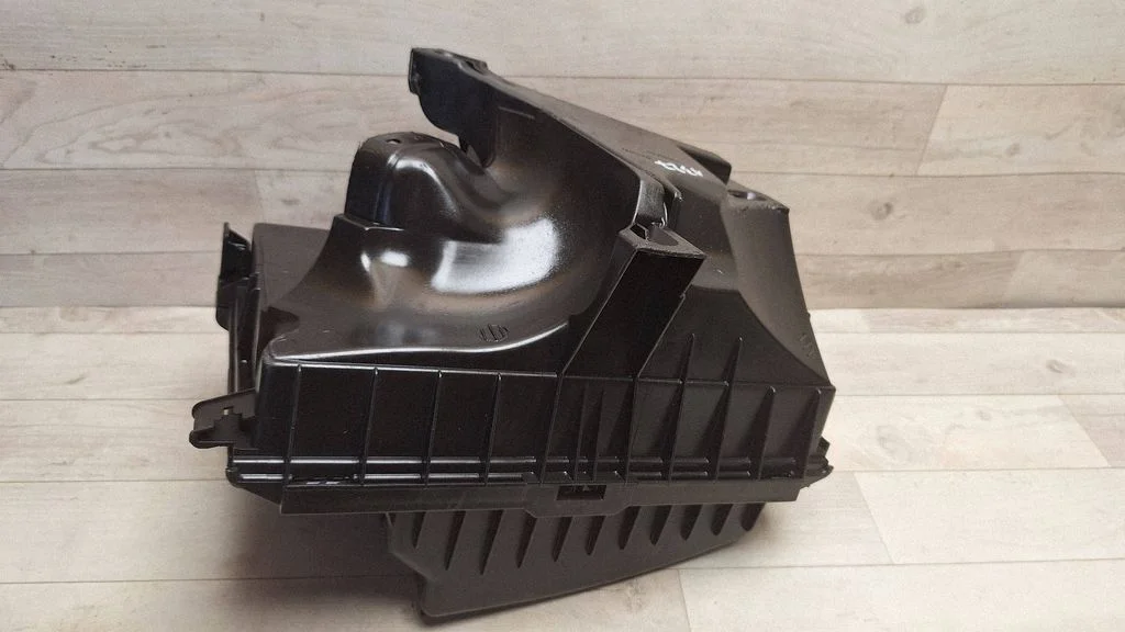 Air filter box 9142730