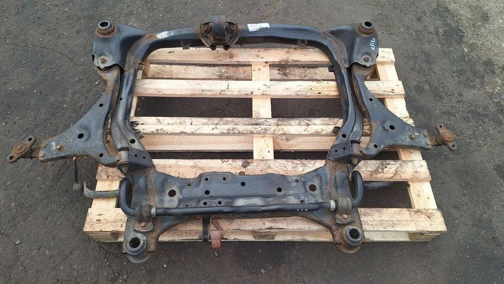 Front subframe – KIA Ceed (2006-2012)