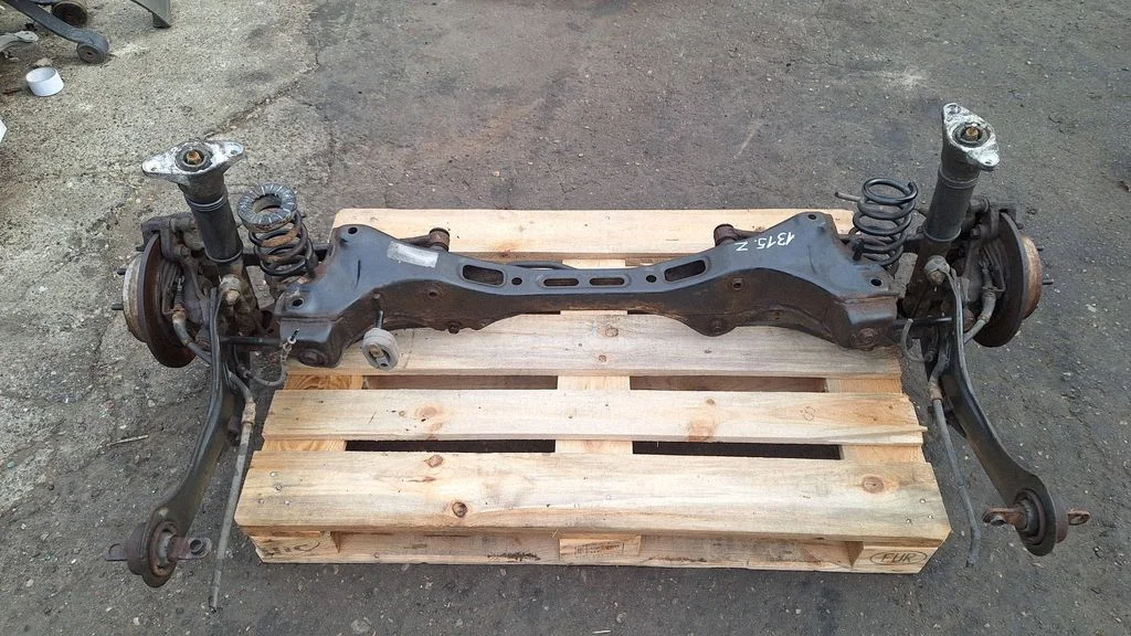 Rear subframe – KIA Ceed (2006-2012)