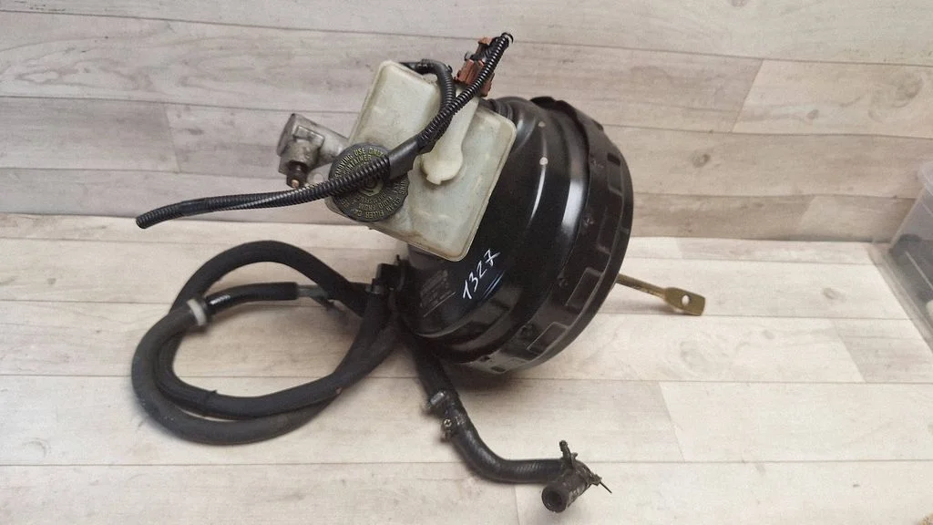 Brake booster 9485179