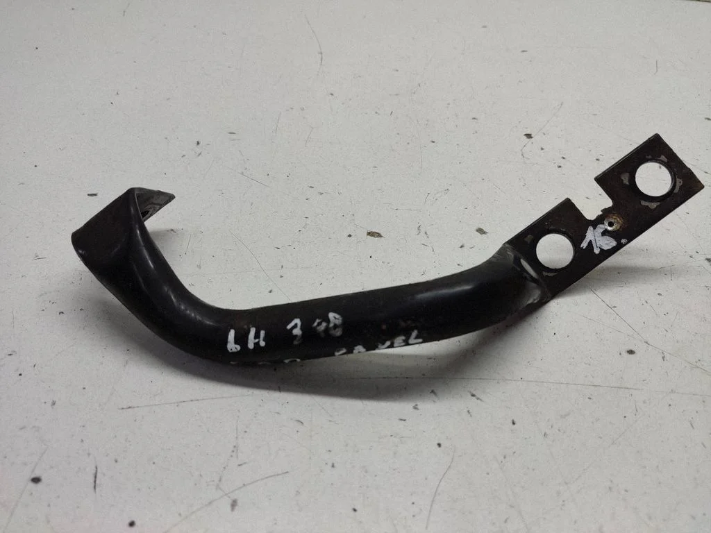 Radiator support slam panel bracket – Nissan 370Z (2009-2020)