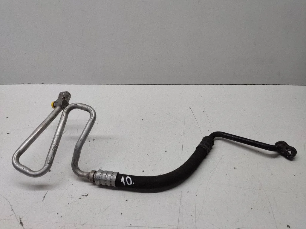 Air conditioning (A/C) pipe/hose – BMW 5 Series E39 (1996-2003)