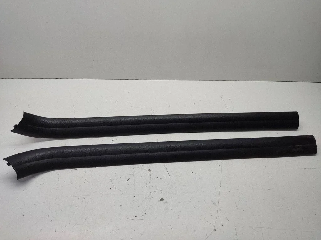 Listwa progowa przednia (wewnętrzna) – BMW Seria 1 E82 E88 (2007-2014)