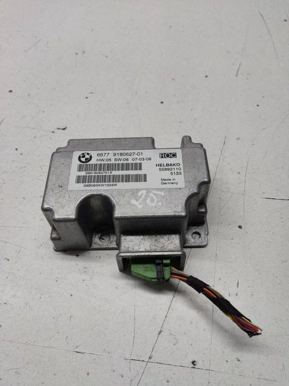Airbag control unit/module – BMW 1 Series E82 E88 (2007-2014)
