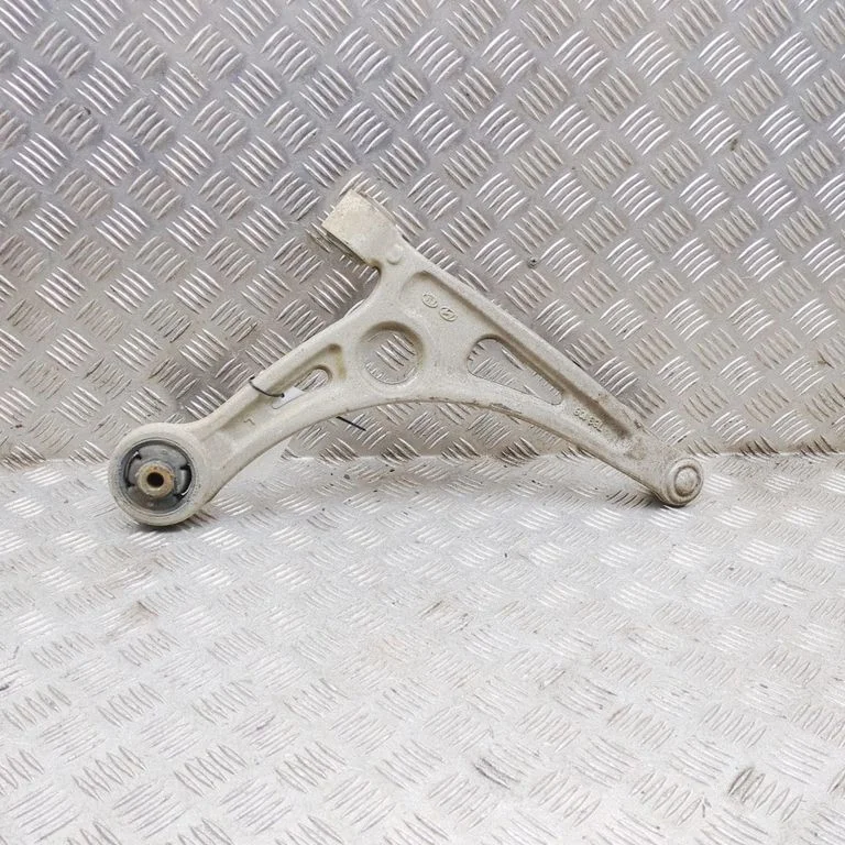 Front lower control arm/wishbone 54500G2100