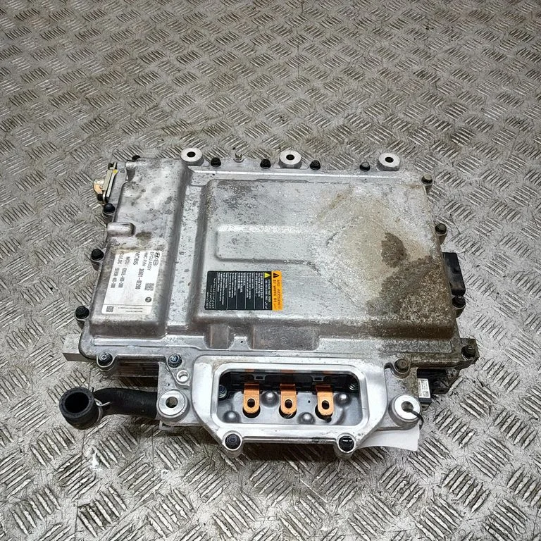 Voltage converter inverter – KIA Niro (2016-2022)