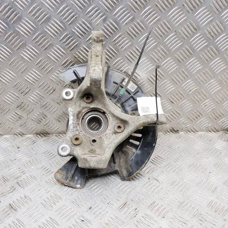 Front wheel hub 51711K4000