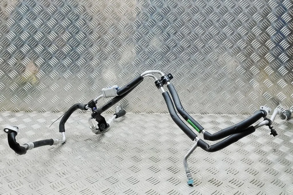Air conditioning (A/C) pipe/hose – BYD Seal U (2024-)