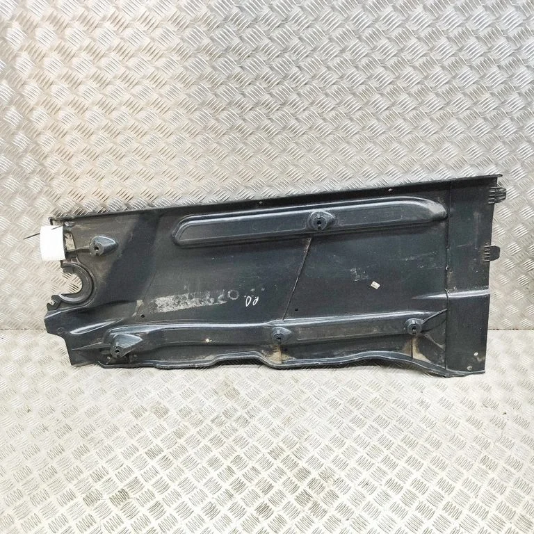 Külgmine põhjakaitse 5WA825202B
