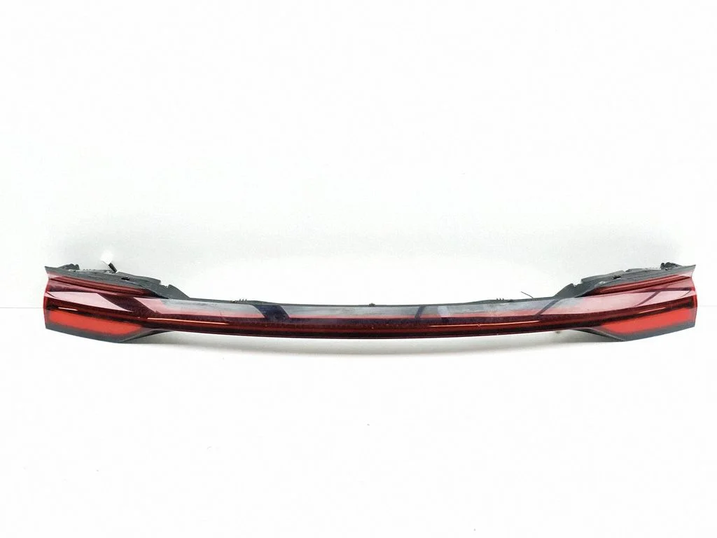 Tailgate rear/tail lights SA3HKU4107300